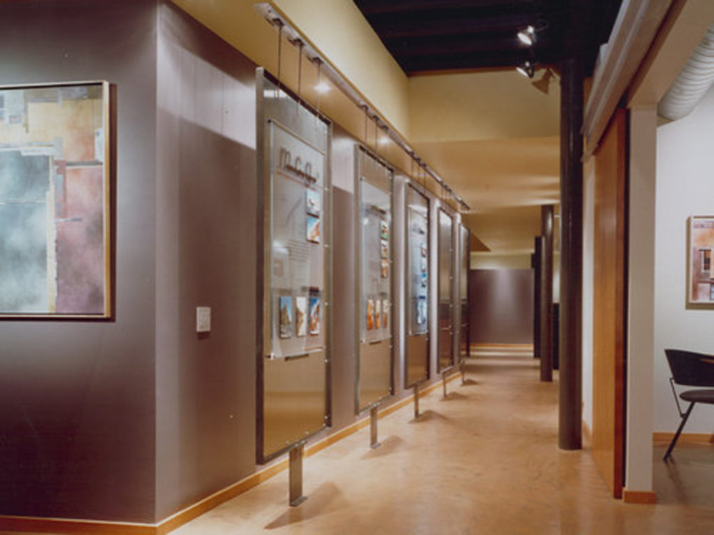 Richard Wittschiebe Hand - Office